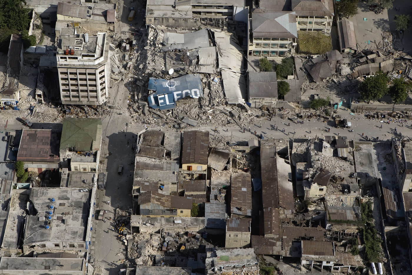 Edificios derrumbados en el centro de Puerto Príncipe después del terremoto de 2010