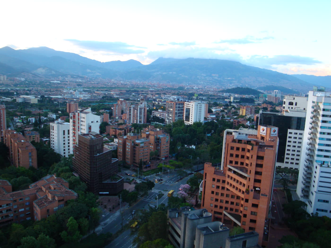 El valle de Medellín, la ciudad donde nació Karol G.